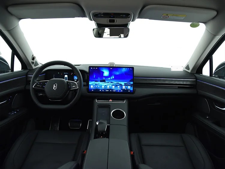 AITO M5