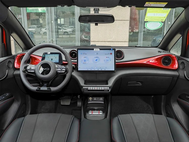 BYD Dolphin