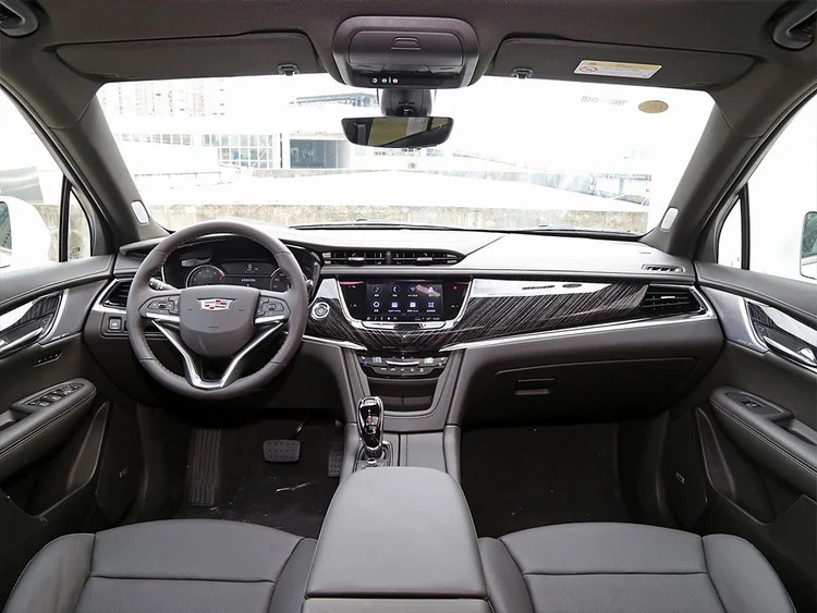 Cadillac XT6