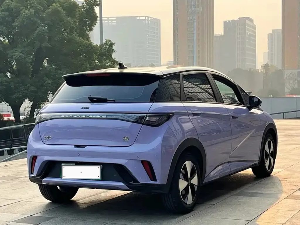 Dolphin 2023 420km FreedomEdition