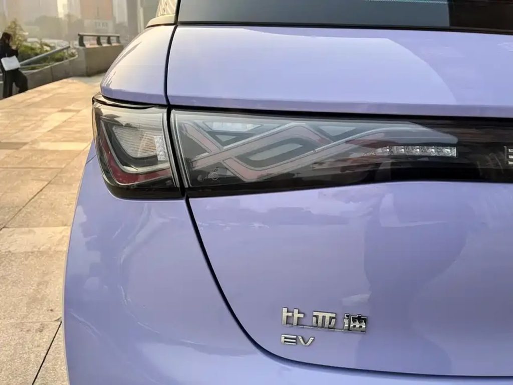 Dolphin 2023 420km FreedomEdition