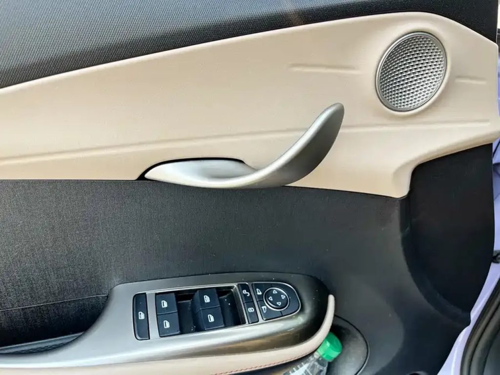 Dolphin 2023 420km FreedomEdition