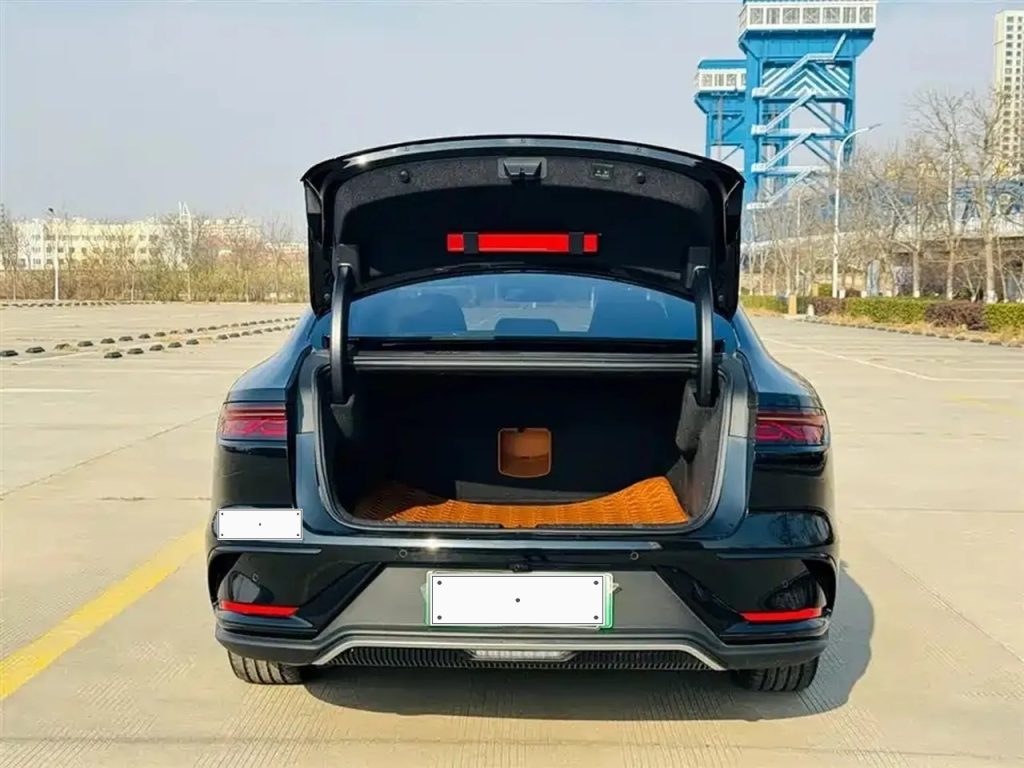 Han 2022 DM-i 121KM Exclusive
