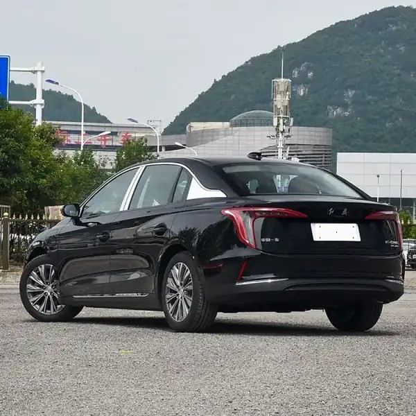 Hongqi Sedan 16000KM