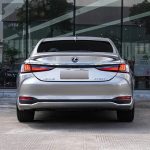 Lexus ES 2018 300h Executive Edition China 6