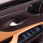 Lexus ES 2018 300h Executive Edition China 6