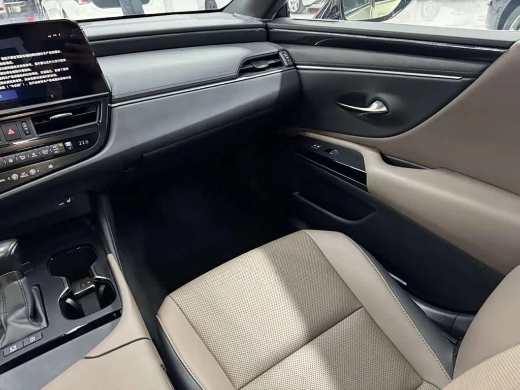 Lexus ES 2022 200 ExcellenceEdition