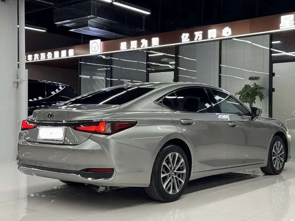 Lexus ES 2022 200 ExcellenceEdition