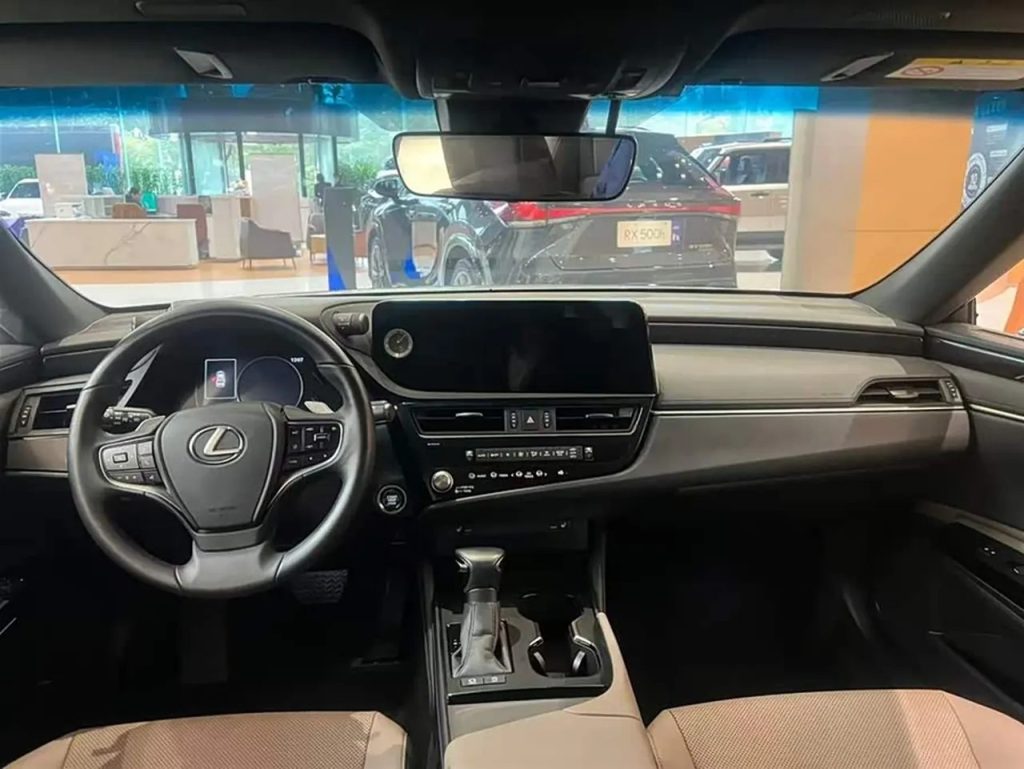 Lexus ES 2023 200 ExcellenceEdition