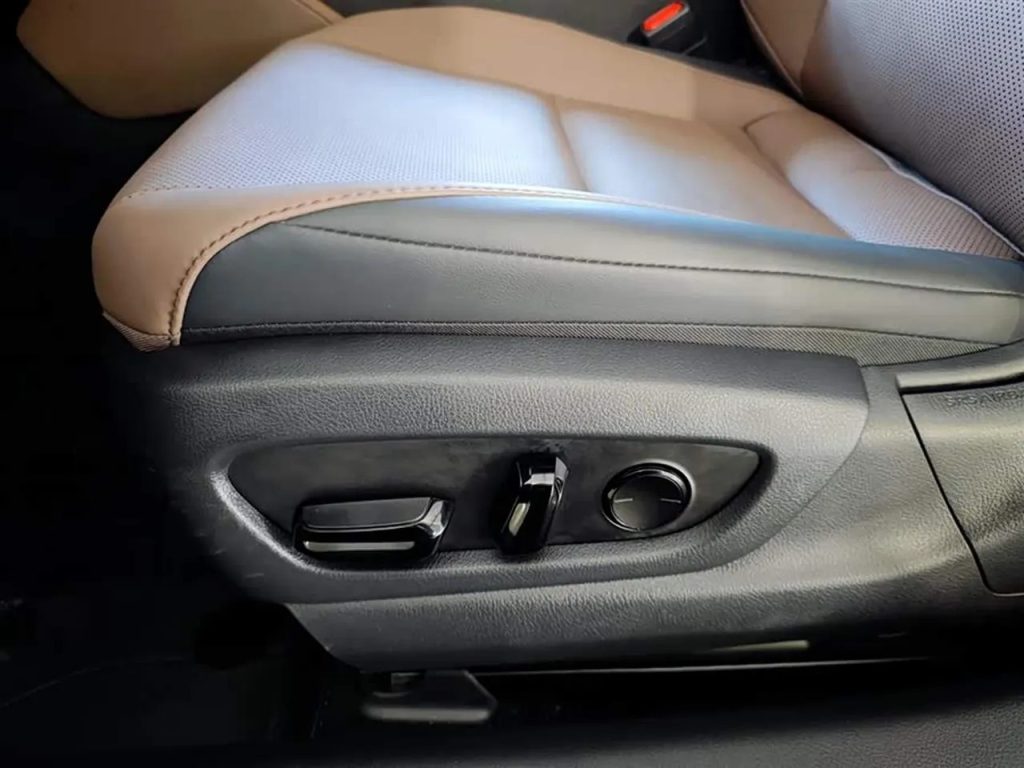 Lexus ES 2024 200 PremiumEdition