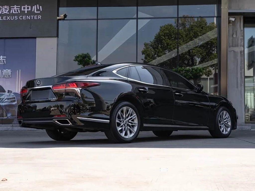 Lexus LS 2018 350 Luxury Edition China 5
