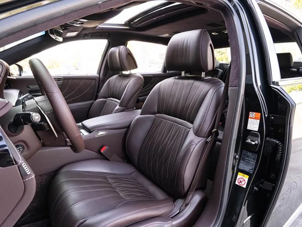 Lexus LS 2018 350 Luxury Edition China 5