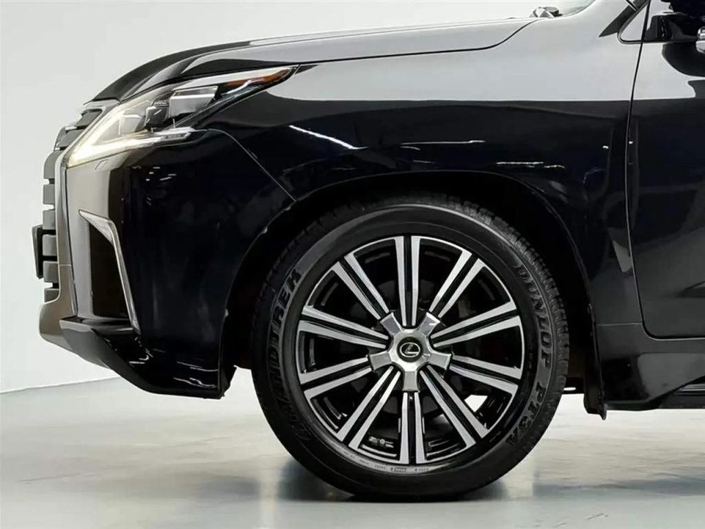 Lexus LX 2019 570 PremiumLuxury Edition