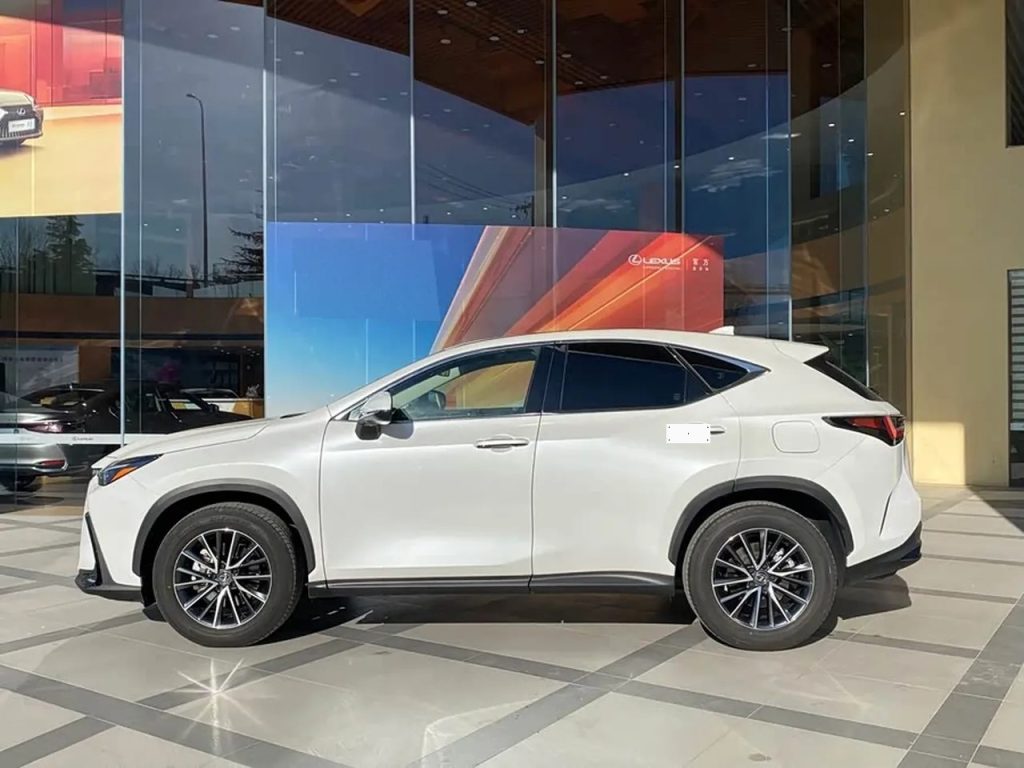 Lexus NX 2024 260 FWD JoyEdition