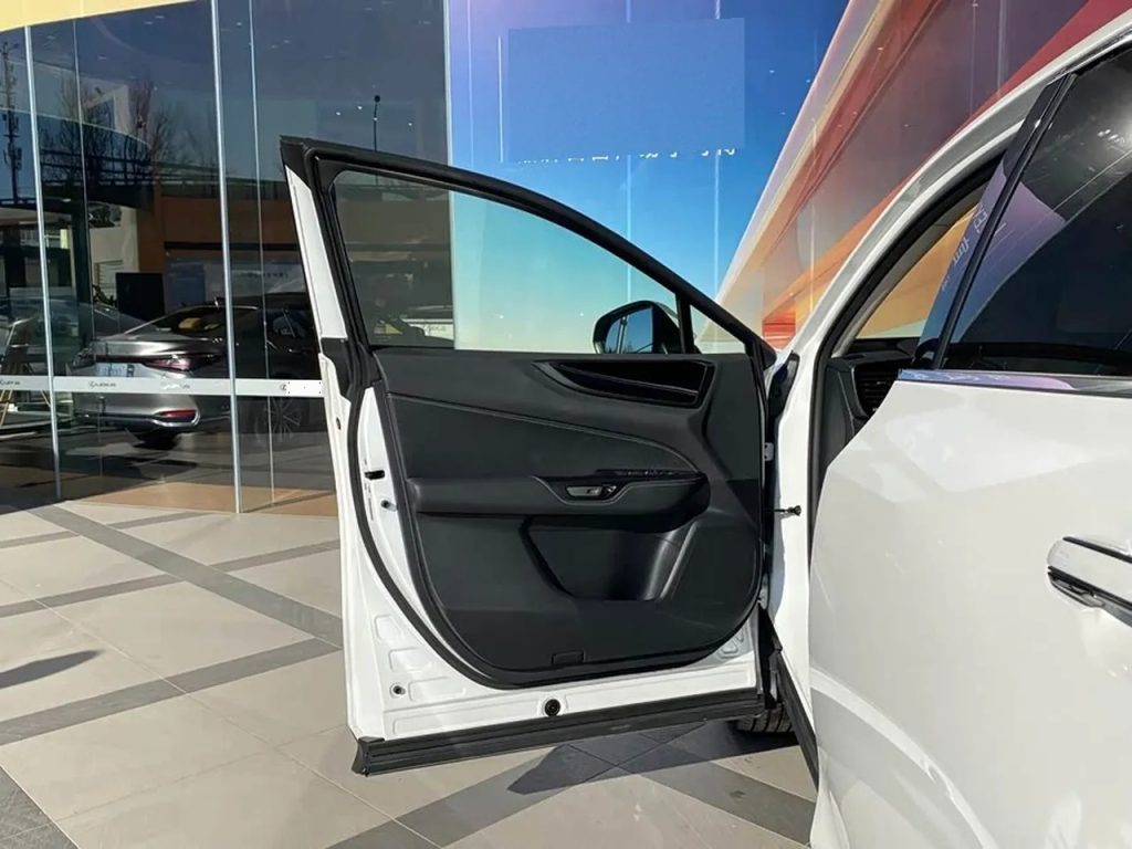 Lexus NX 2024 260 FWD JoyEdition