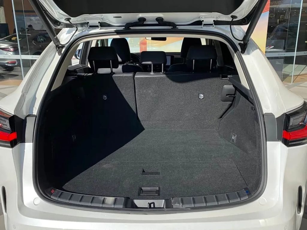 Lexus NX 2024 260 FWD JoyEdition