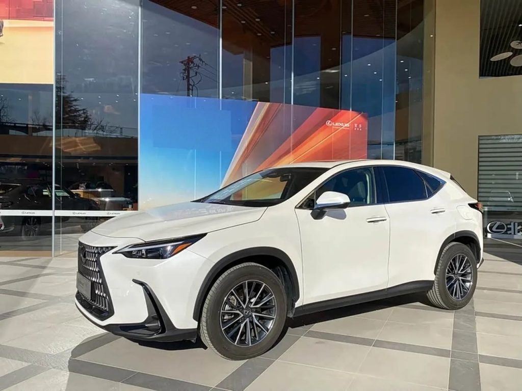 Lexus NX 2024 260 FWD JoyEdition