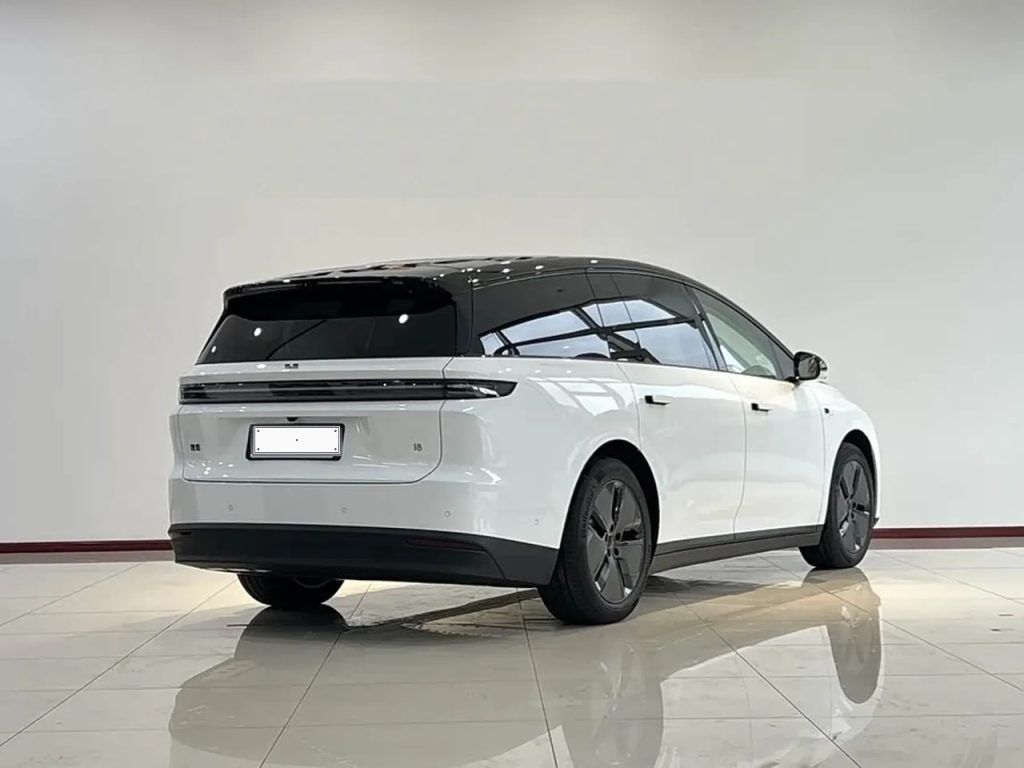 Li i8 2025 StandardEdition