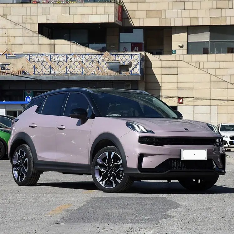 Lynk & Co 02