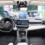 Lynk & Co 02
