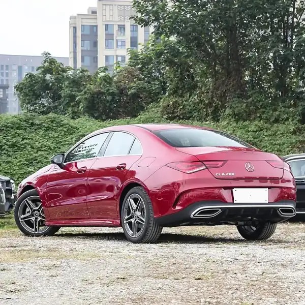 Mercedes-Benz GLA200