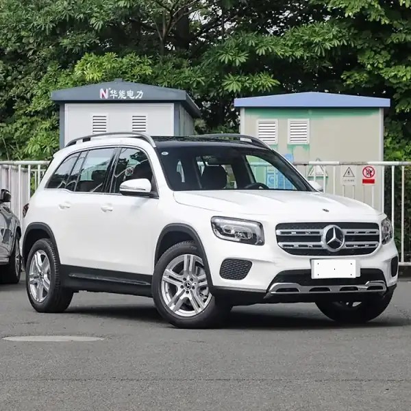 Mercedes-Benz GLB200