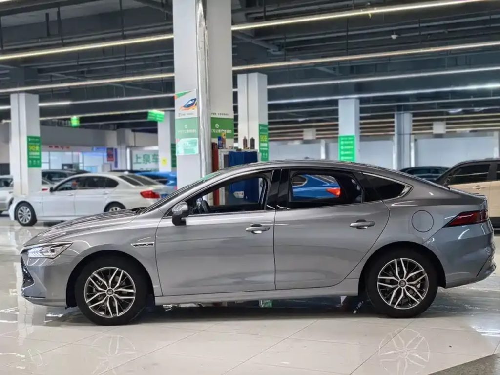 QinPLUS 2021 DM-i 55KM Flagship