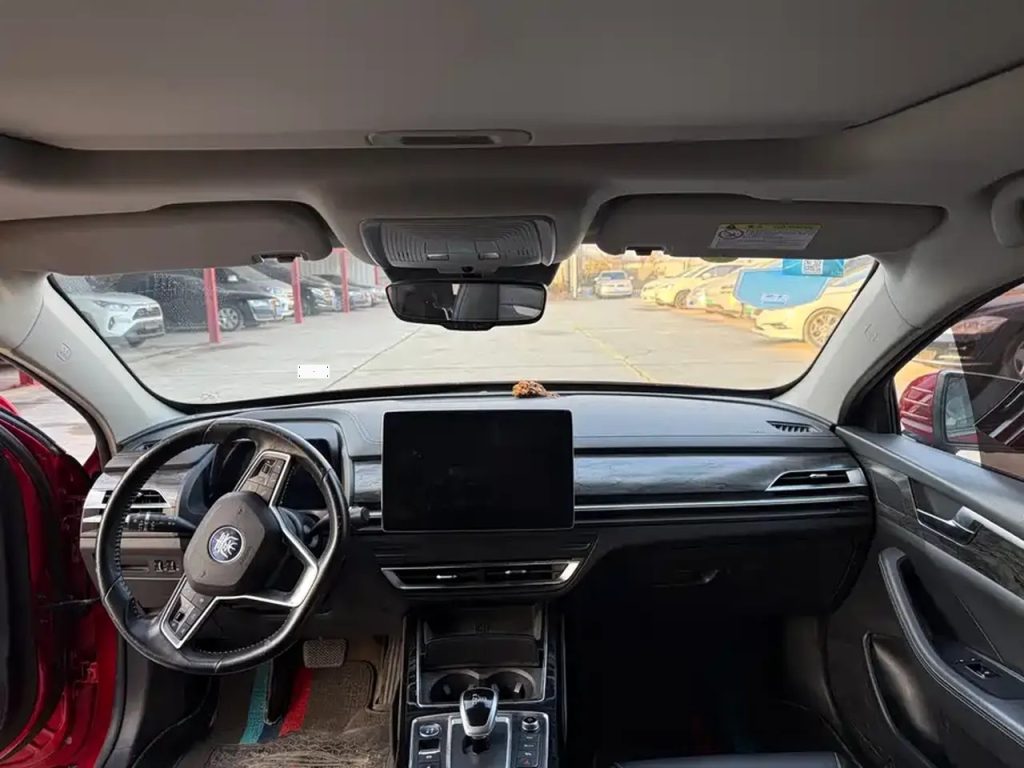 QinProEV 2018 EV500 Connected