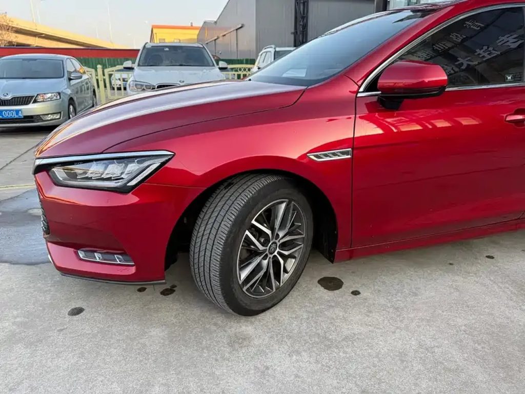 QinProEV 2018 EV500 Connected