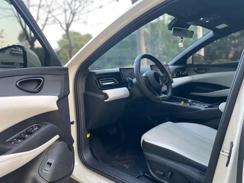 Seal06 2024 DM-i 80KMPremium