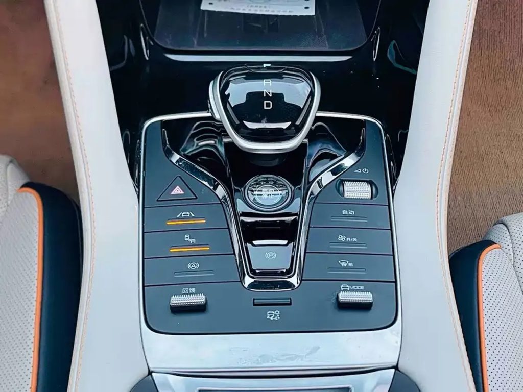 SongPLUSEV 2021 EV Flagship
