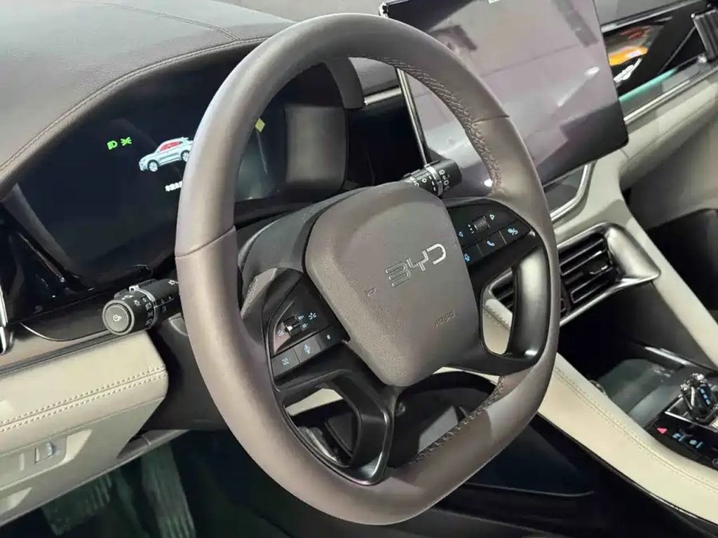 SongPLUSEV 2025 DM-i Smart DriveEdition 112KM Premium