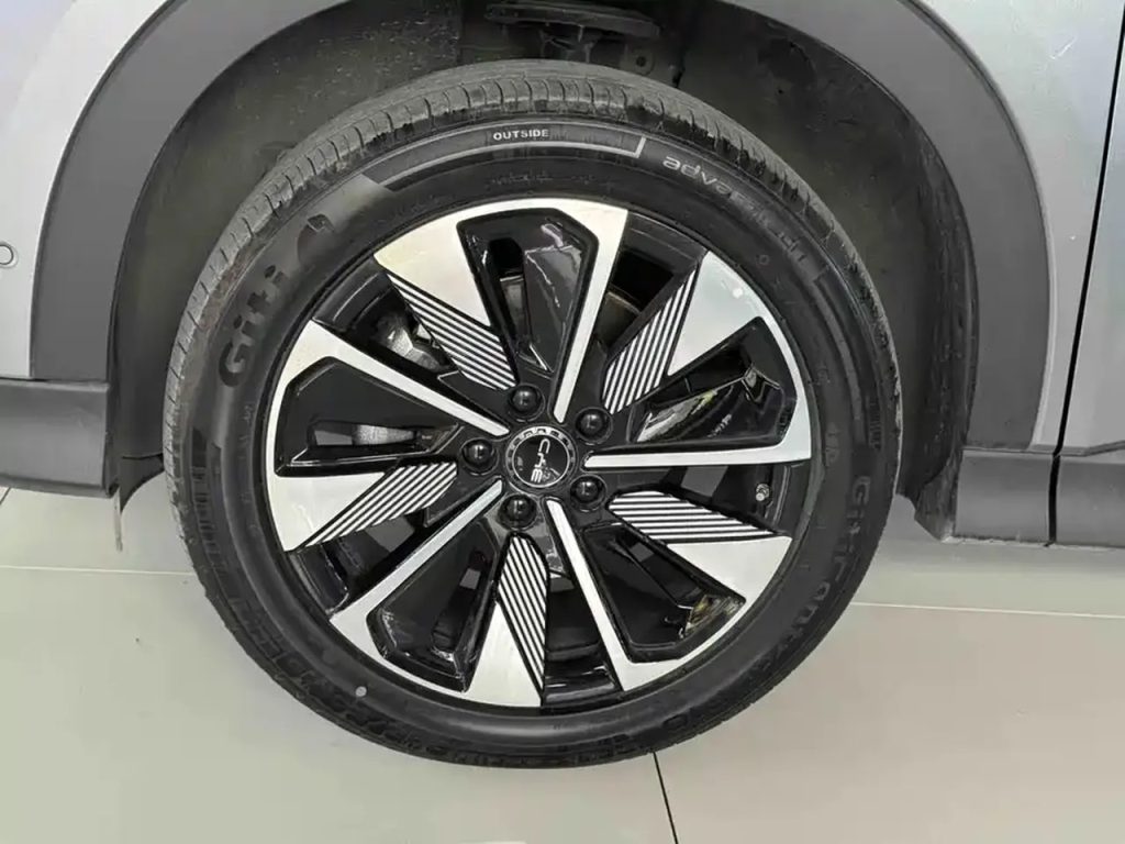 SongPLUSEV 2025 DM-i Smart DriveEdition 112KM Premium