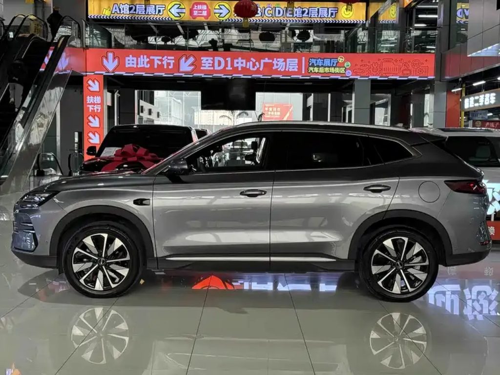 SongPLUSEV 2025 DM-i Smart DriveEdition 112KM Premium