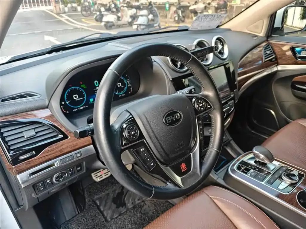 TangEV 2015 2.0T AWDFlagship
