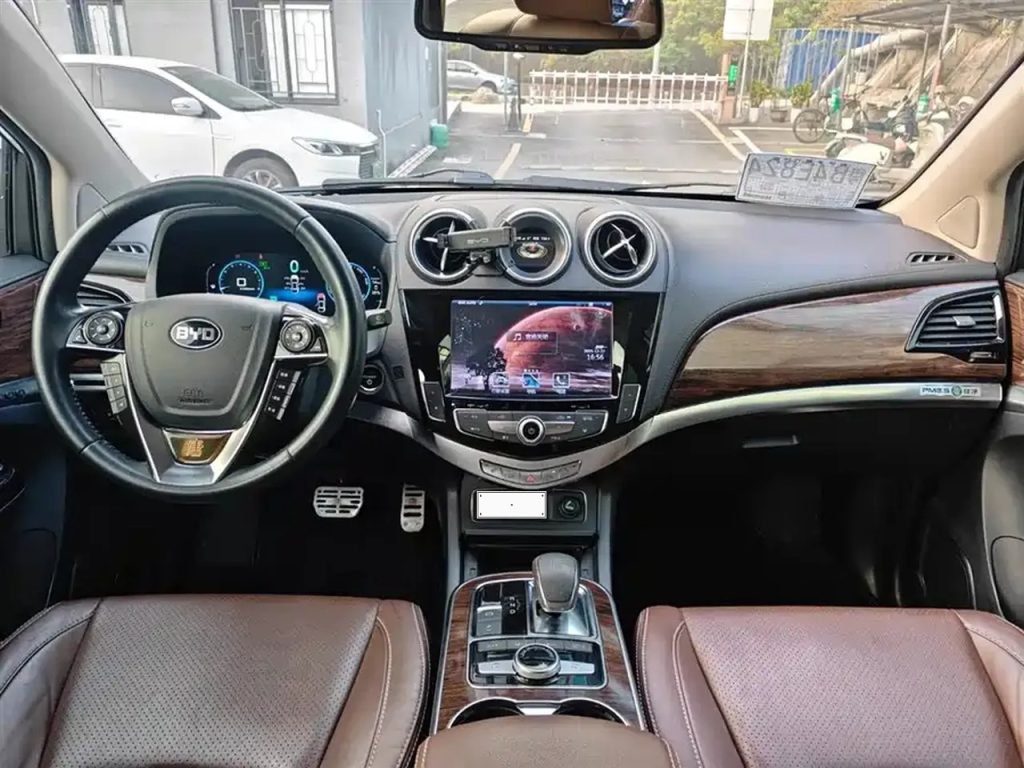 TangEV 2015 2.0T AWDFlagship