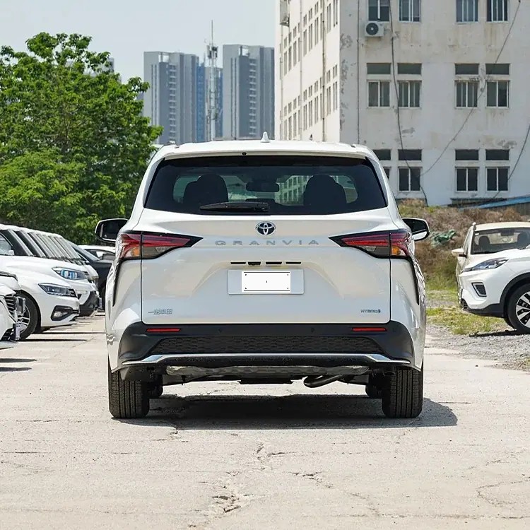 Toyota Grevia