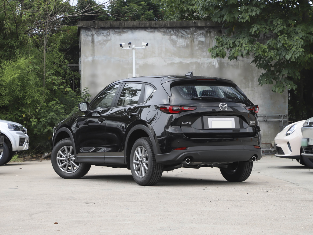 Mazda CX-5 2025 2.0L FWD Compact SUV