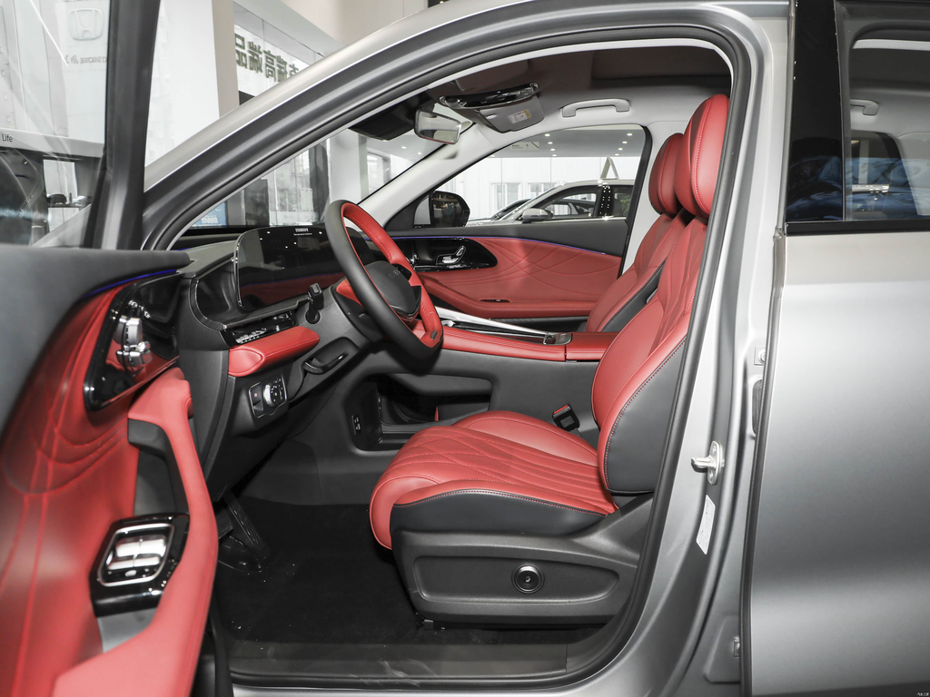Chery EXEED Yaoguang 2026 400T Global Edition