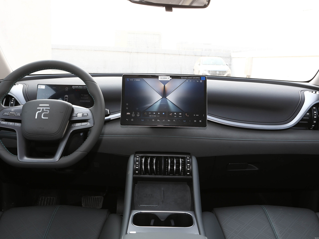 BYD Yuan PLUS 2025 Smart Drive 430KM Leading