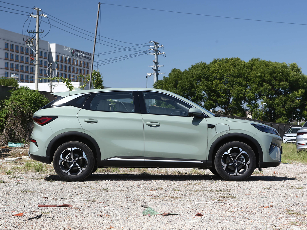 BYD Yuan PLUS 2025 Smart Drive 430KM Leading