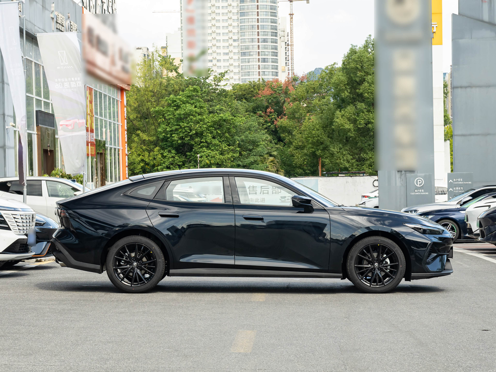 Changan UNI-V 2025 3rd Gen 1.5T 500Bar Premium