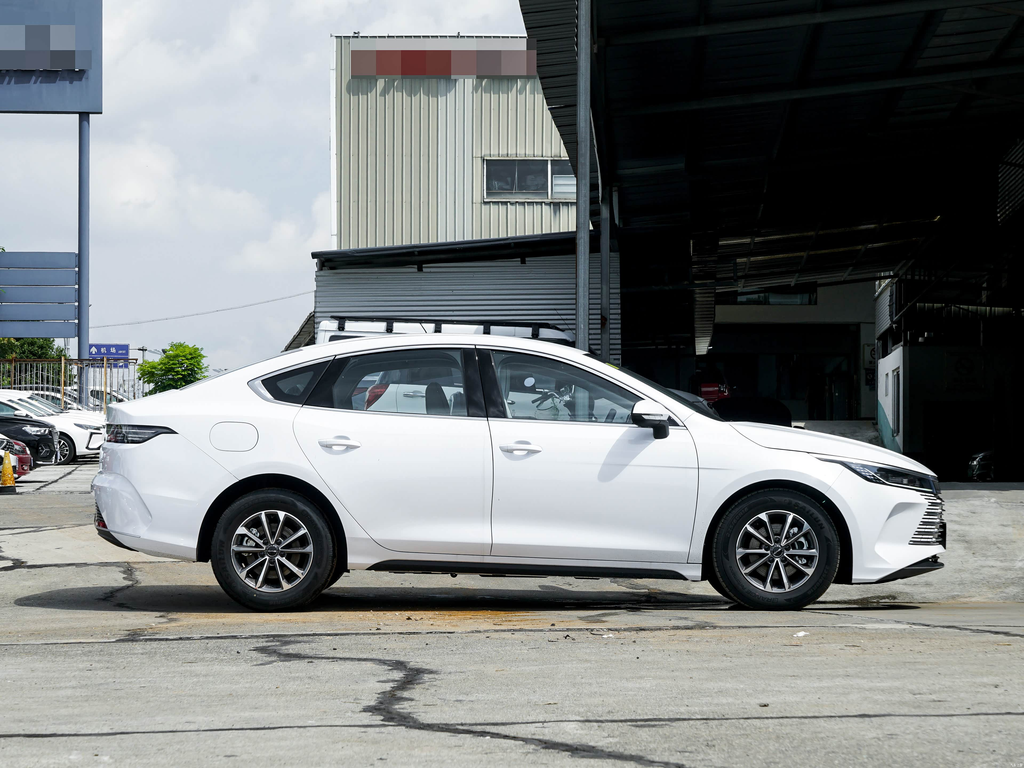 BYD Destroyer 05 2025 DM-i 55KM Smooth Edition