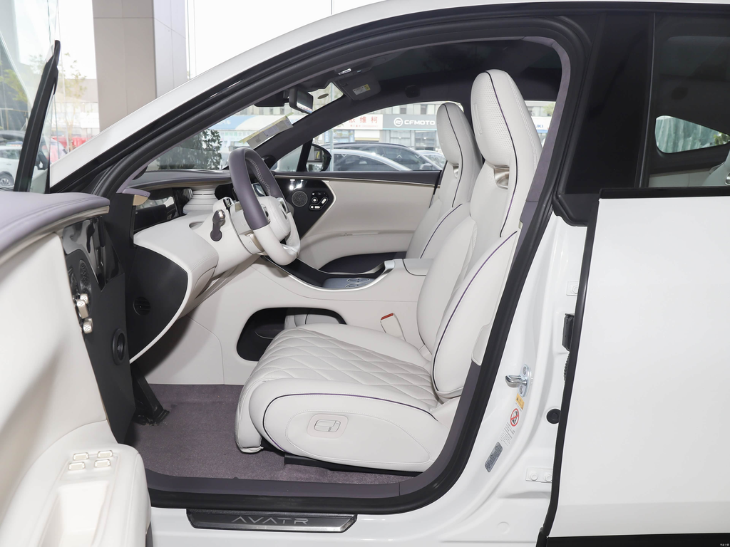 Avatr 11 2025 Max REEV Edition