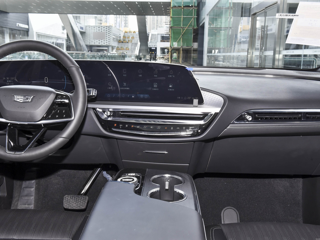 Cadillac Lyriq 2024 RWD Standard Range Luxury