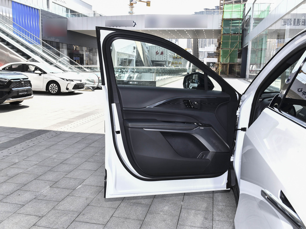 Cadillac Lyriq 2024 RWD Standard Range Luxury