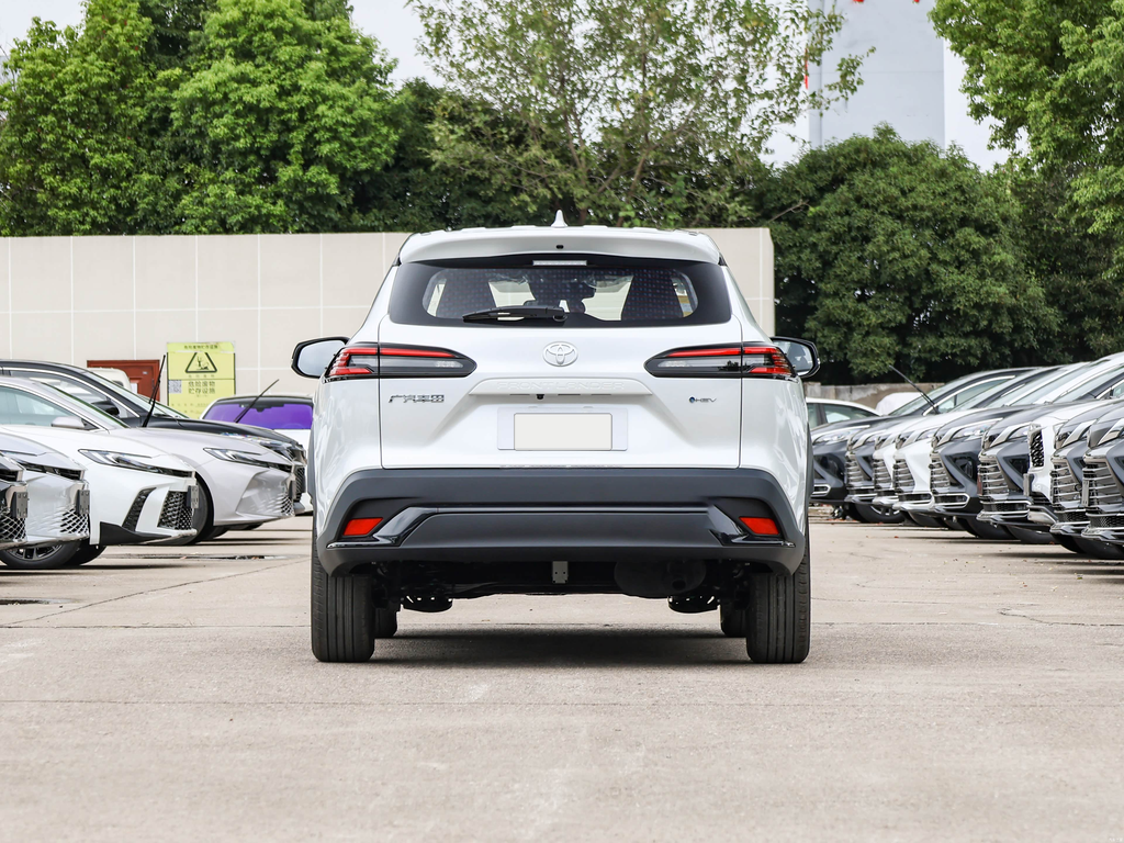 Toyota Frontlander 2026 2.0L Smart Hybrid Leading