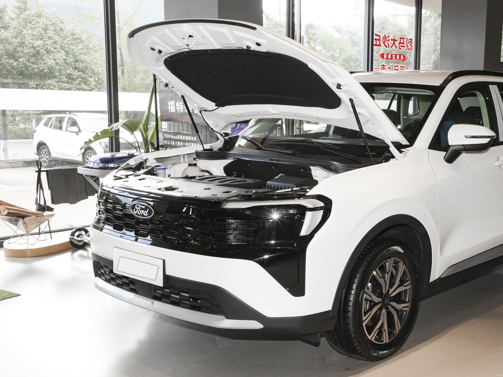 Ford Equator Sport 2025 EcoBoost 170 Heart Edition