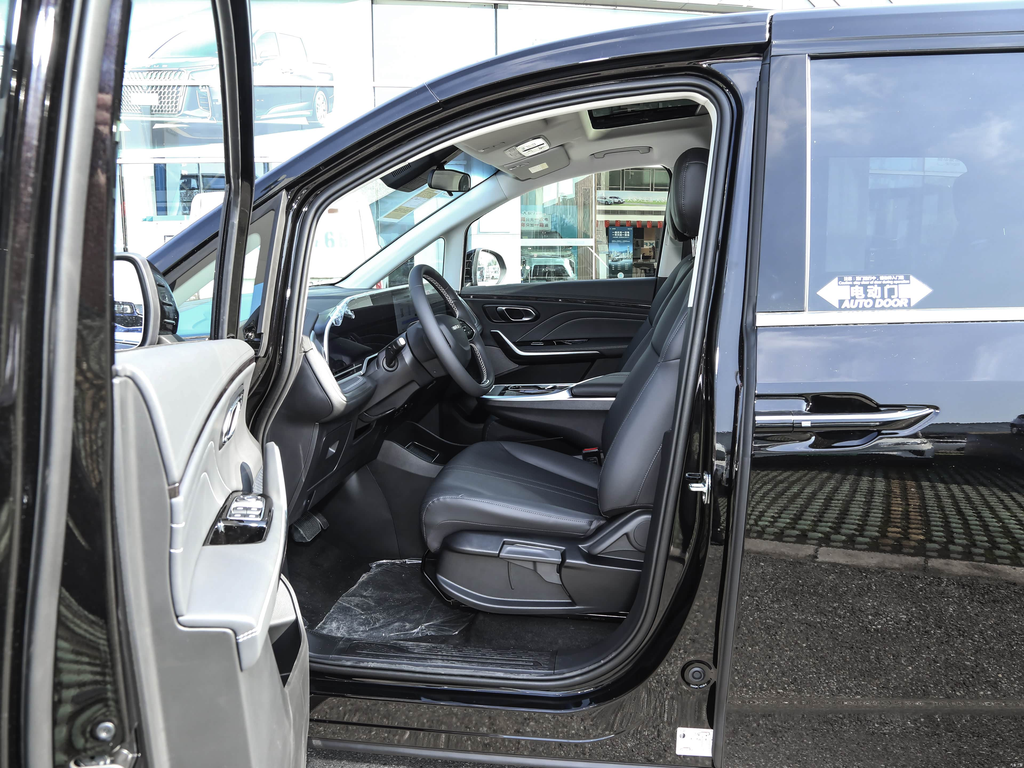 Maxus G90 2025 2.0T Xinghui 7-seat