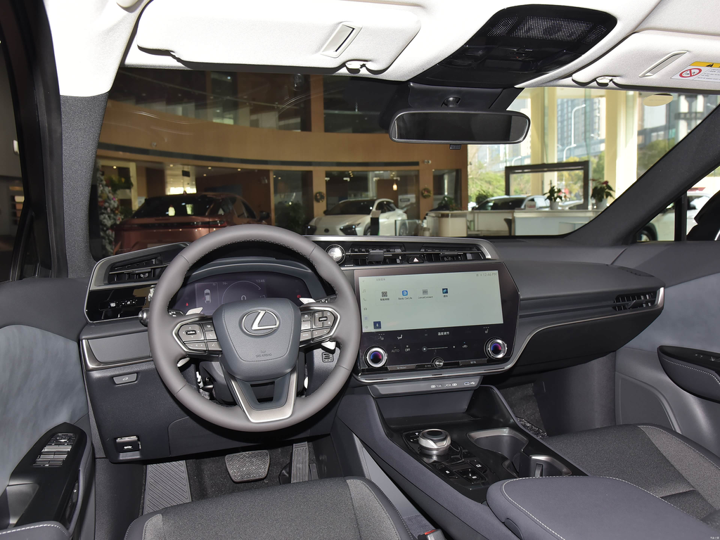 Lexus RZ 2023 300e Long Range Vertical Edition